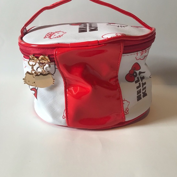 Hello Kitty Bags - Picture 4 of 10